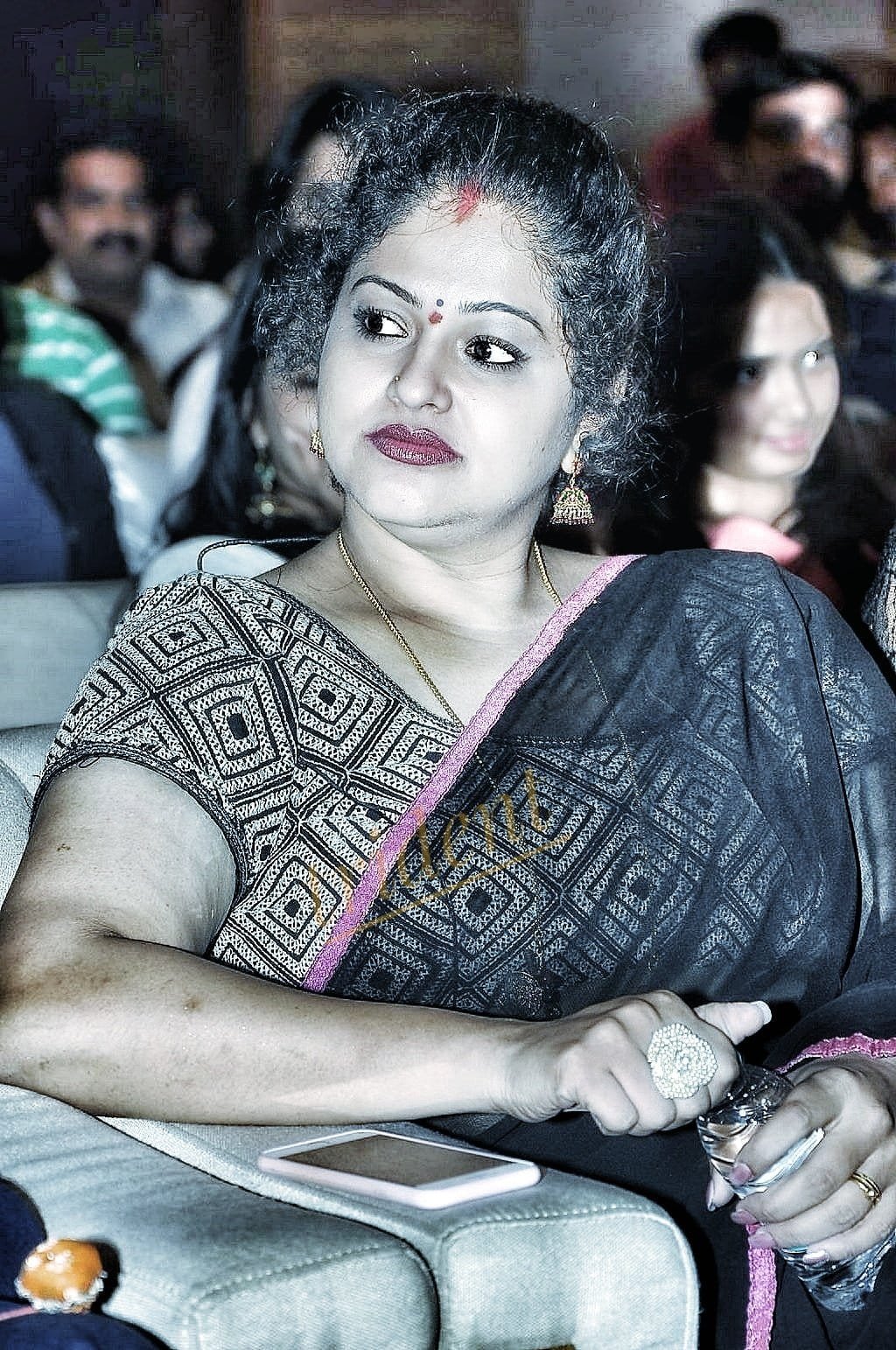 Rassi Mandra Raasi Tamil Aunty | Raasi Mantra – The Enchanting Star of South Indian ...