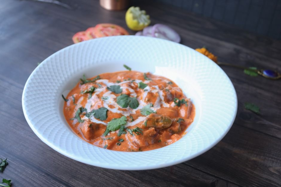Paneer Butter Masala Recipe: Creamy Restaurant-Style Paneer Curry | iiQ8