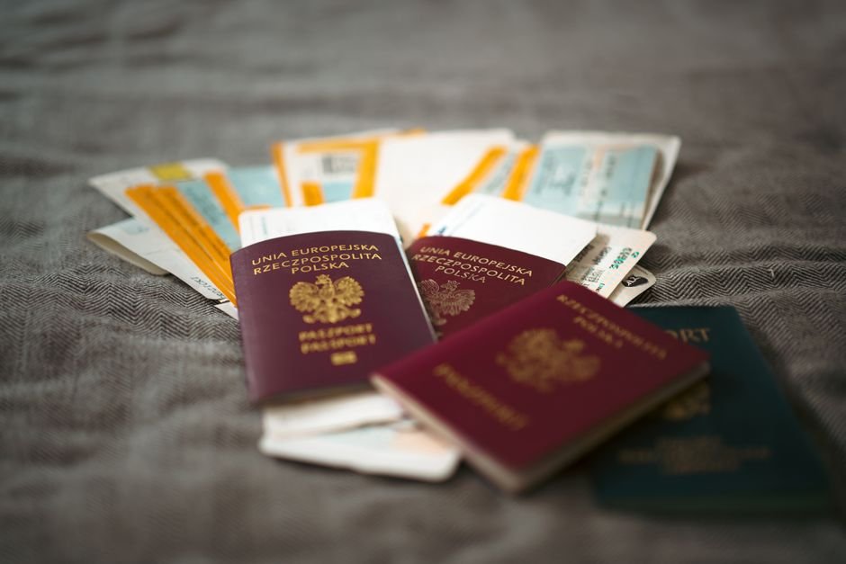 Sending Documents and Passports to India from Kuwait: Secure Guide 2026