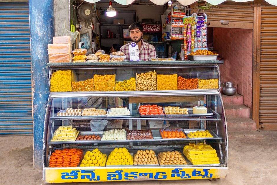 Indian Sweets Shops in Kuwait: Mithai, Jalebi, Laddu & Snacks Guide Indian Sweets Shops in Kuwait: Mithai, Jalebi, Laddu & Snacks Guide